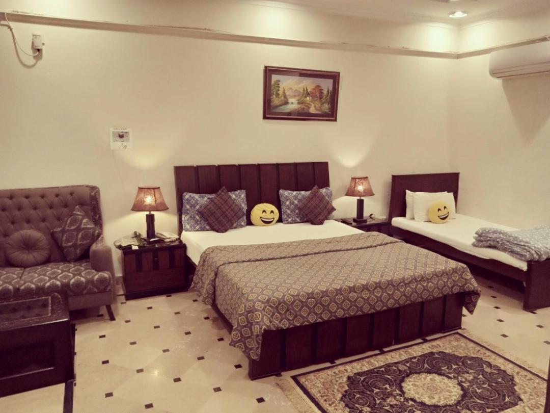 איסלמאבד Mulberry Residence Luxury Rooms מראה חיצוני תמונה
