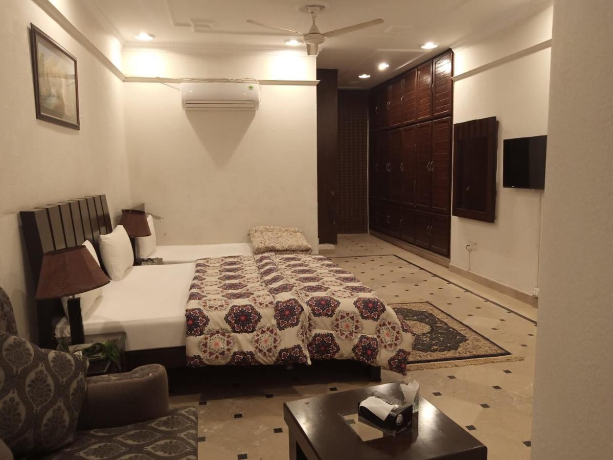 איסלמאבד Mulberry Residence Luxury Rooms מראה חיצוני תמונה