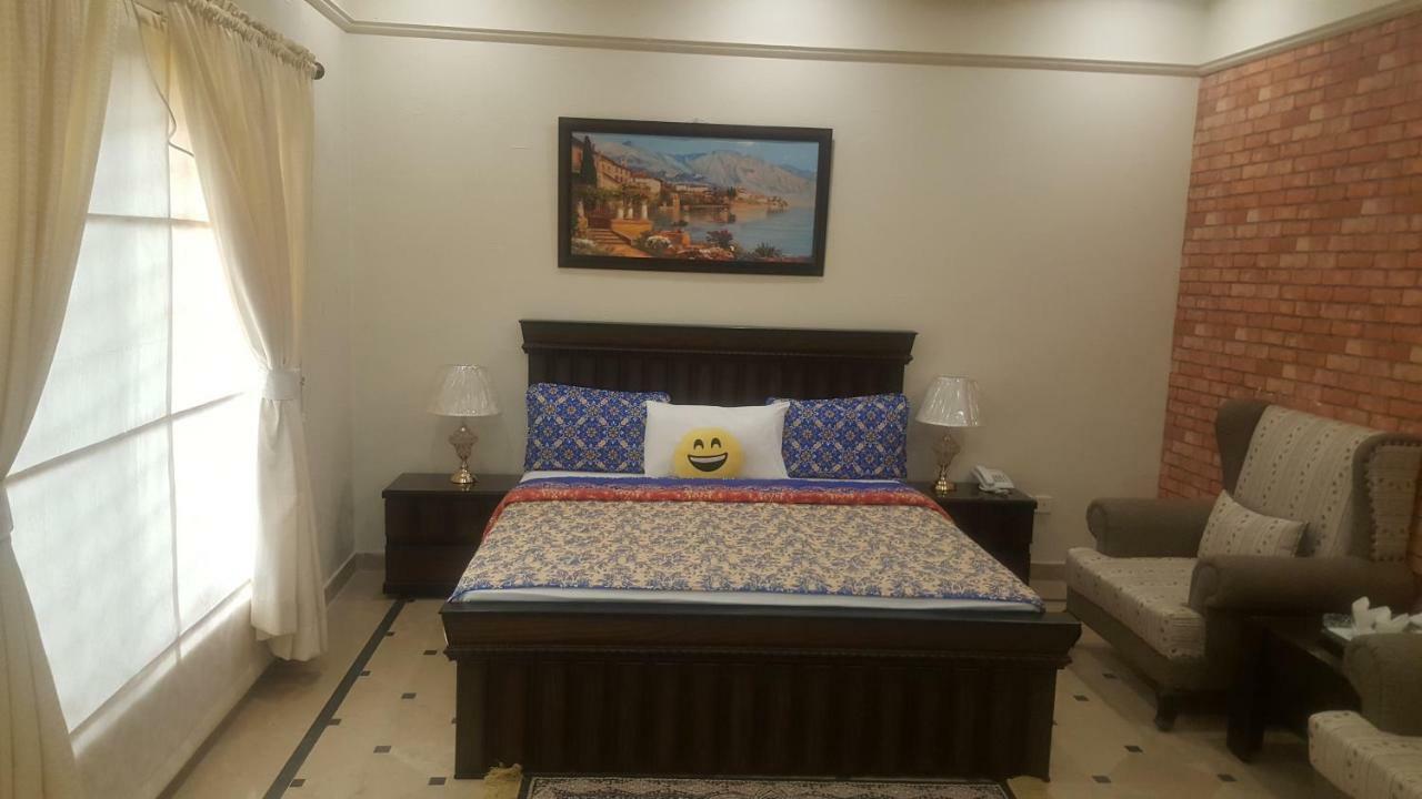 איסלמאבד Mulberry Residence Luxury Rooms מראה חיצוני תמונה