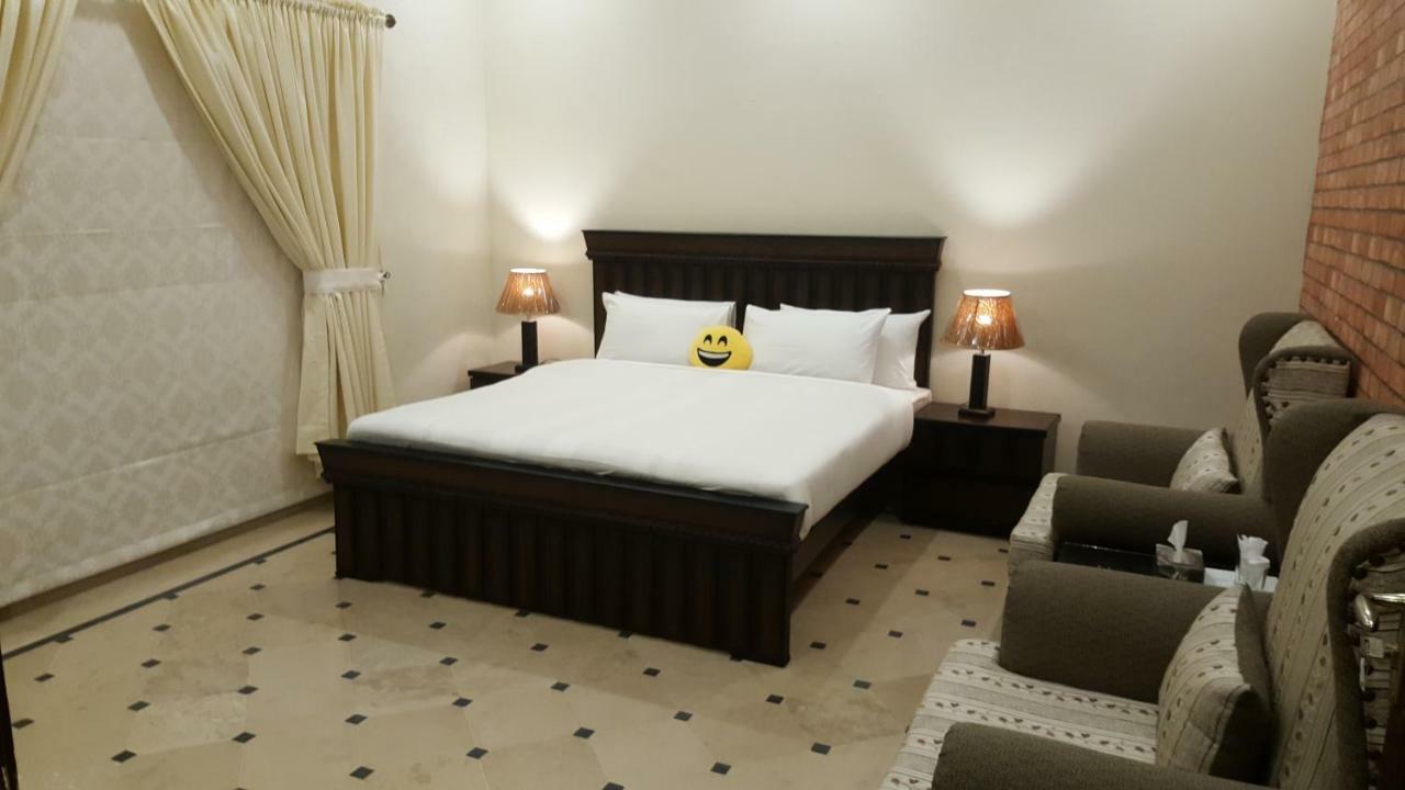 איסלמאבד Mulberry Residence Luxury Rooms מראה חיצוני תמונה